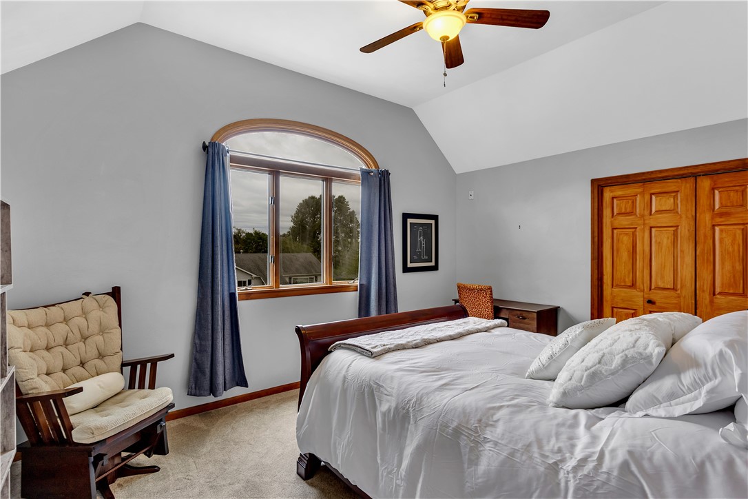 2 Brook Valley Dr.