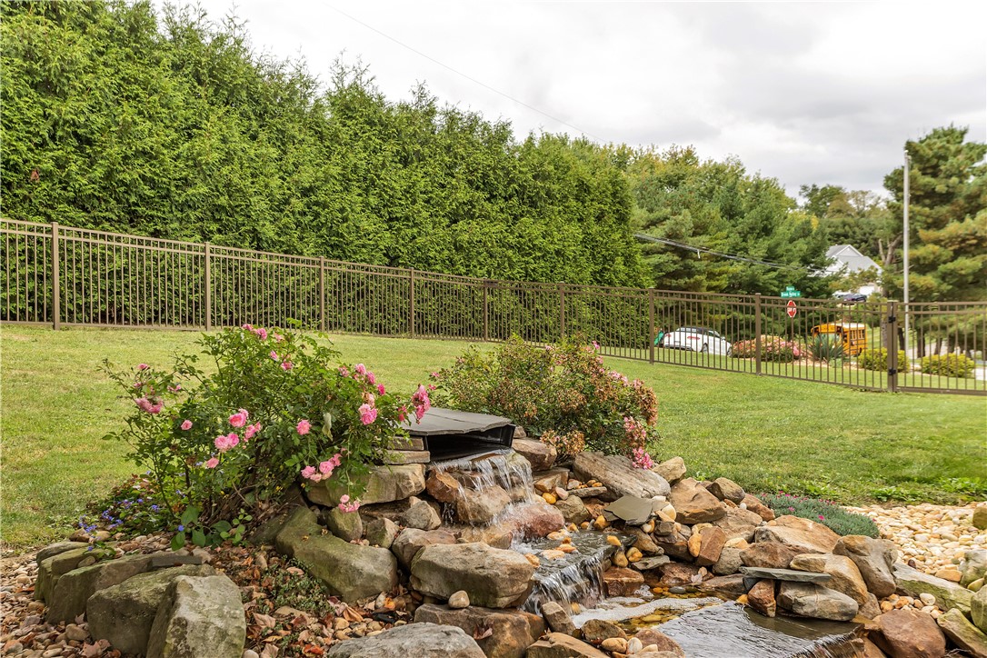 2 Brook Valley Dr.