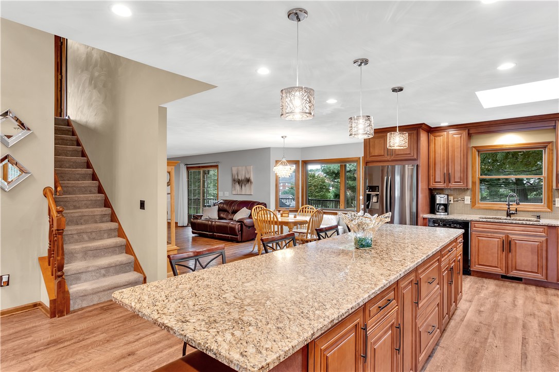2 Brook Valley Dr.