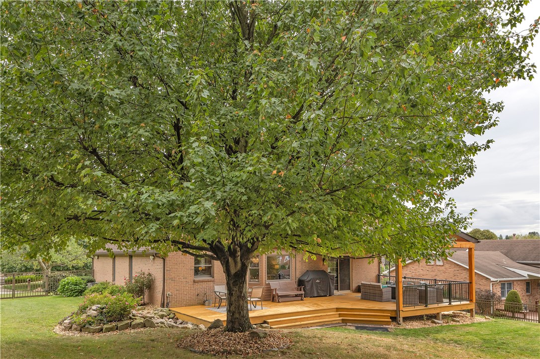 2 Brook Valley Dr.