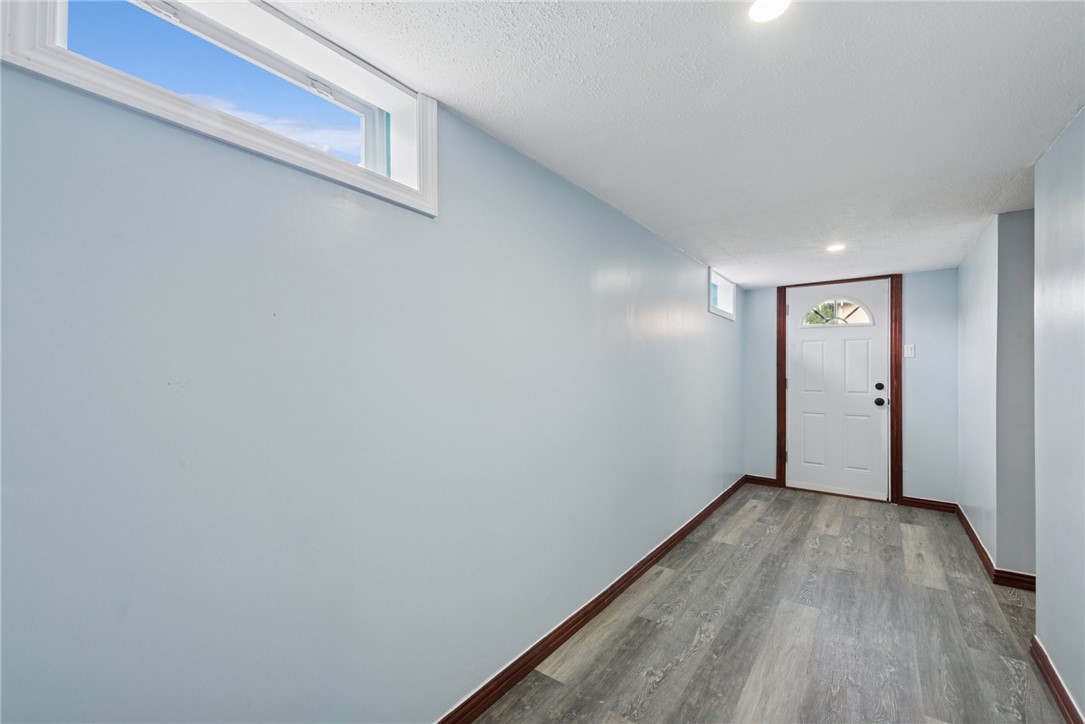 13689 Lincoln Way