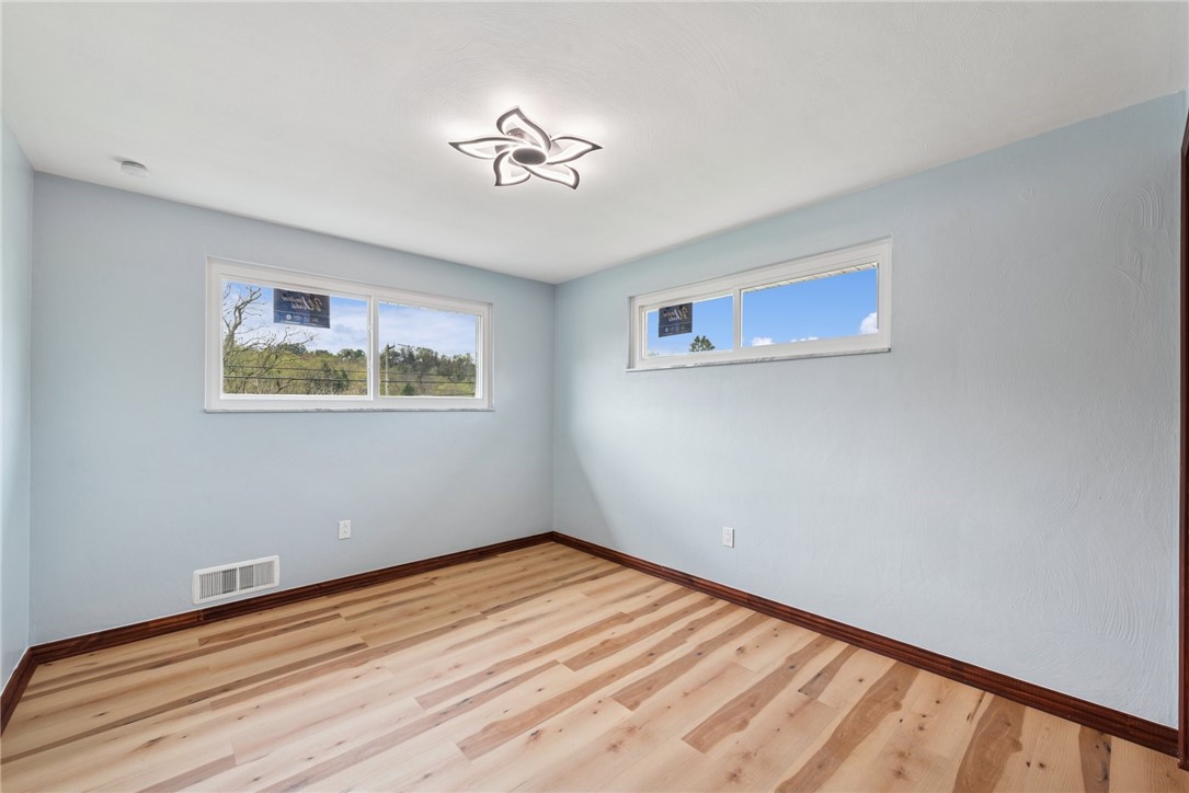 13689 Lincoln Way
