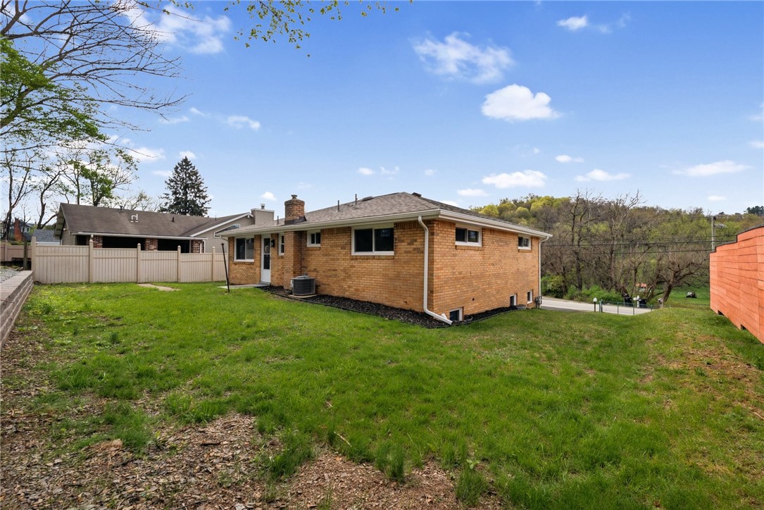 13689 Lincoln Way