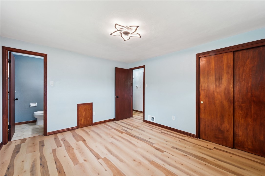 13689 Lincoln Way