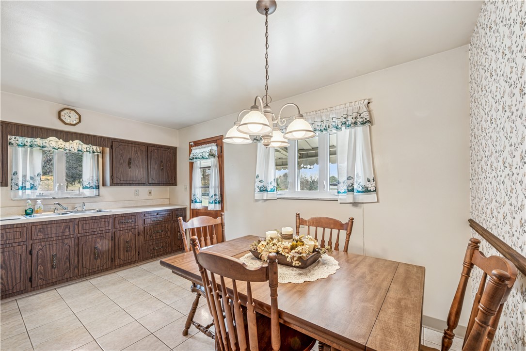 741 Whitehead Lane.