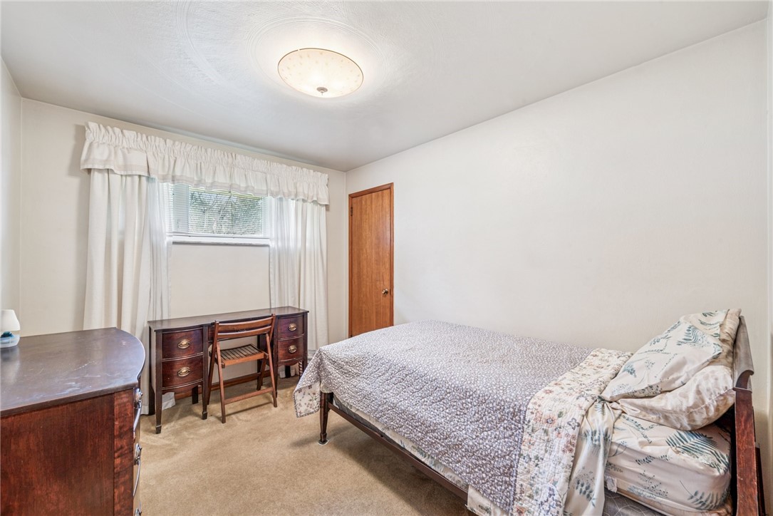 741 Whitehead Lane.