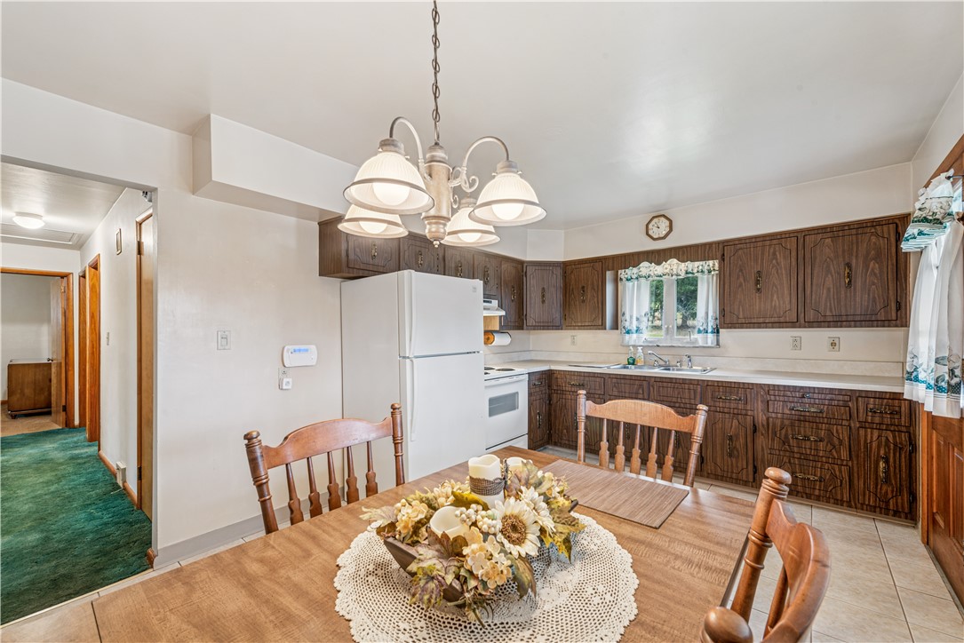 741 Whitehead Lane.
