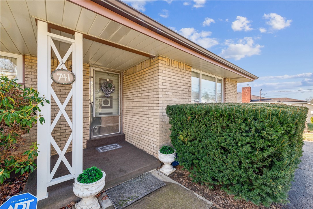 741 Whitehead Lane.