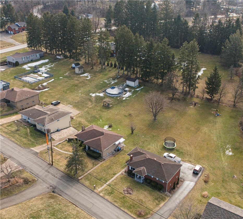 741 Whitehead Lane.