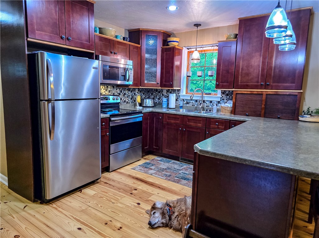 277 Dunn Rd