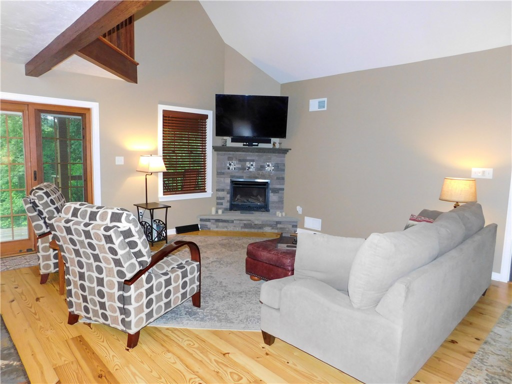 277 Dunn Rd