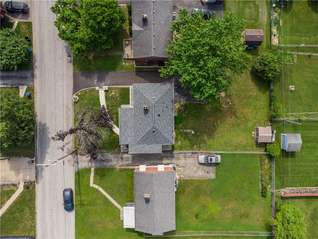 451 Charlotte Dr