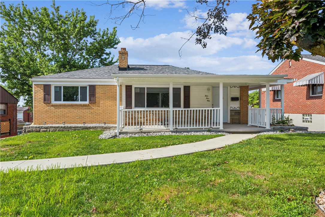 451 Charlotte Dr