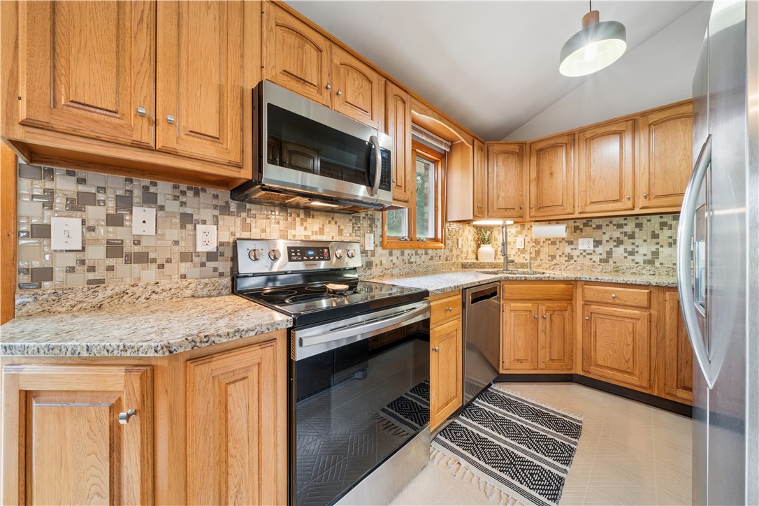 14 Concord Dr