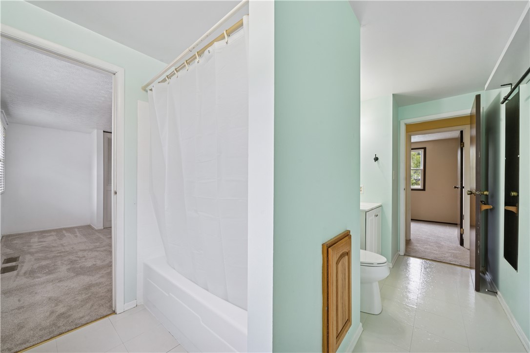 212 Wheatfield Dr