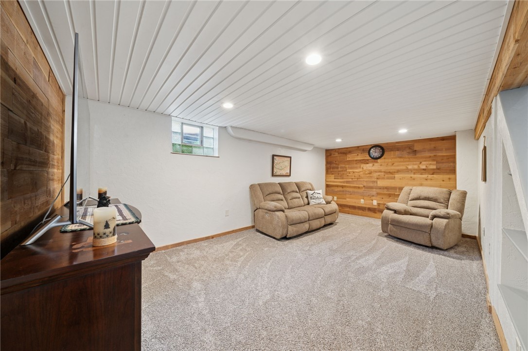 14145 Wayne Dr