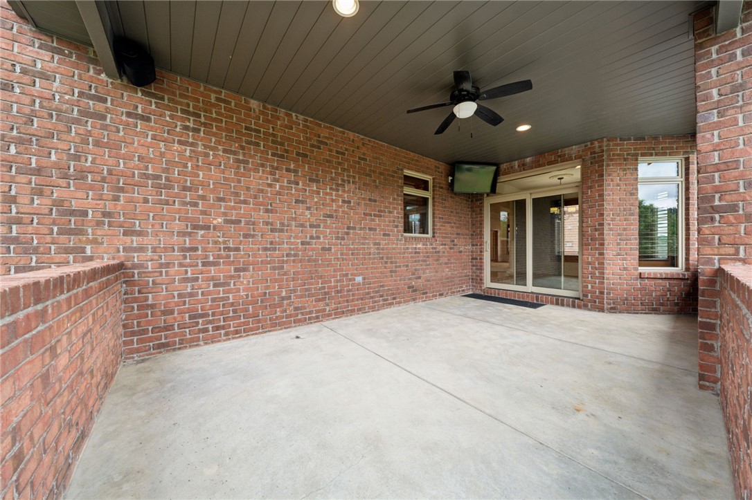 8448 Delaware Ave