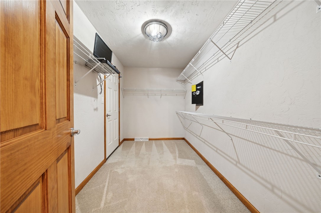 8448 Delaware Ave