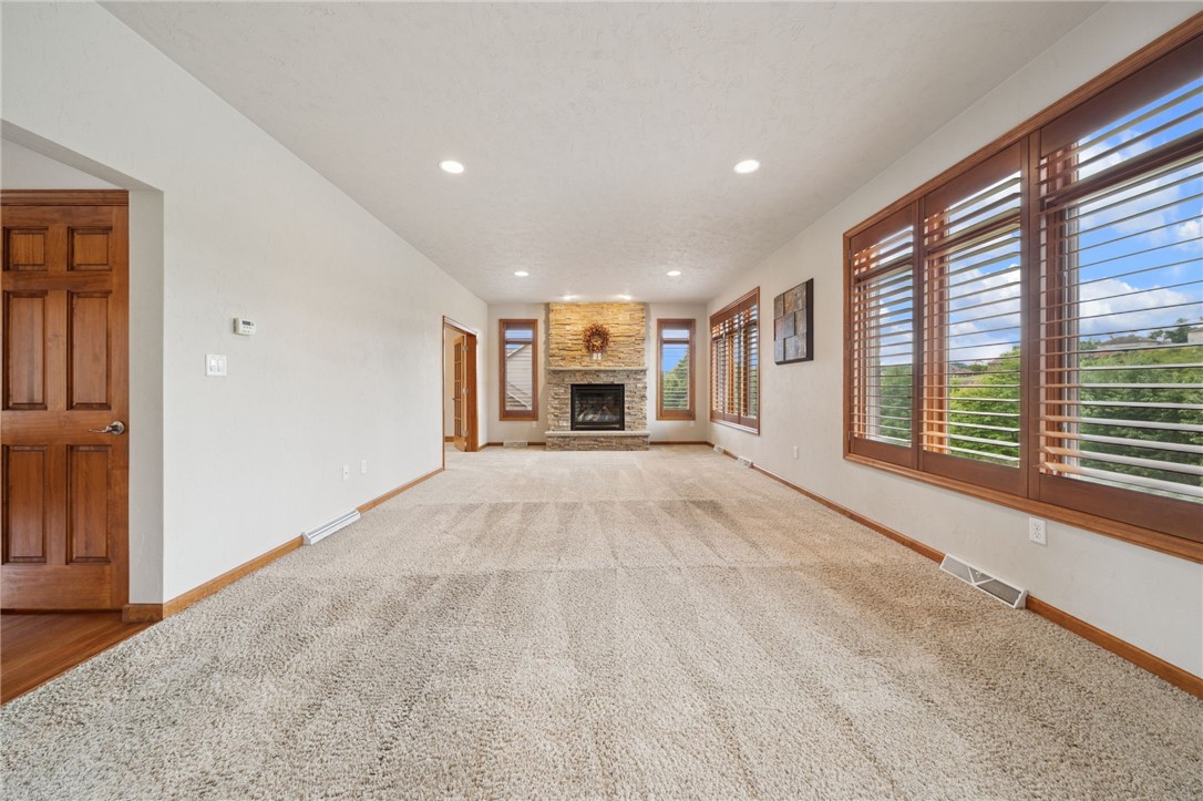 8448 Delaware Ave