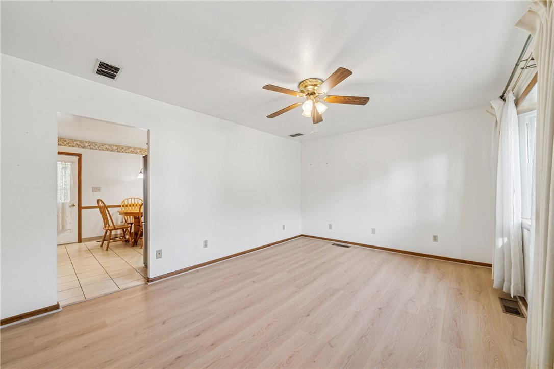 10912 Kelso Drive