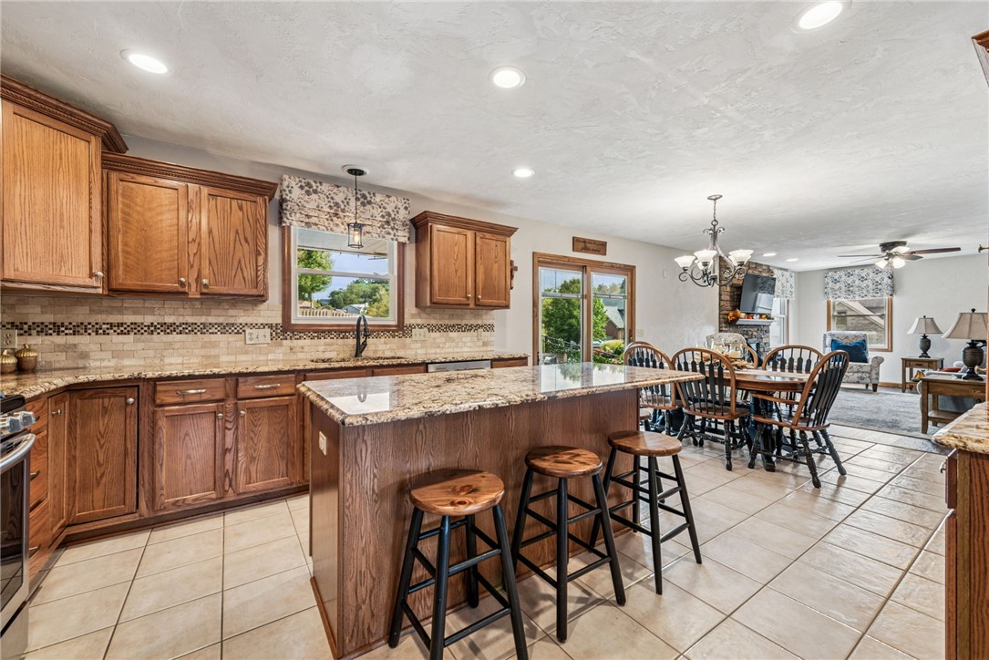 1525 Jennifer Ct