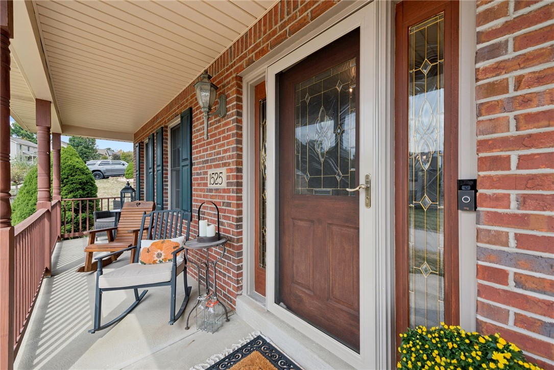 1525 Jennifer Ct