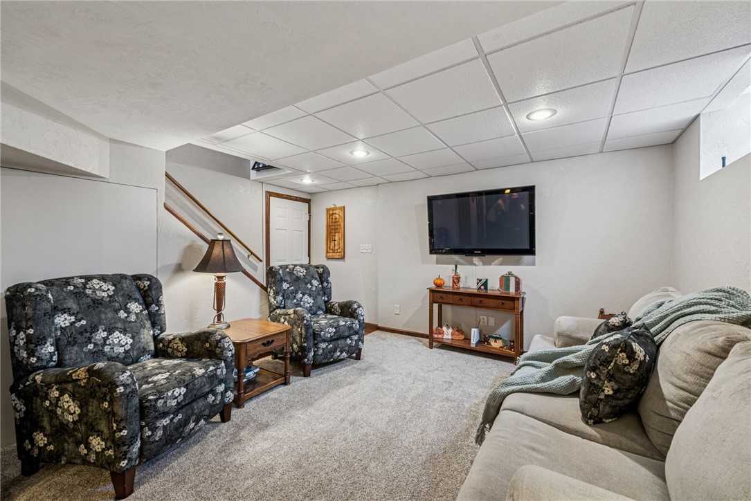 1525 Jennifer Ct