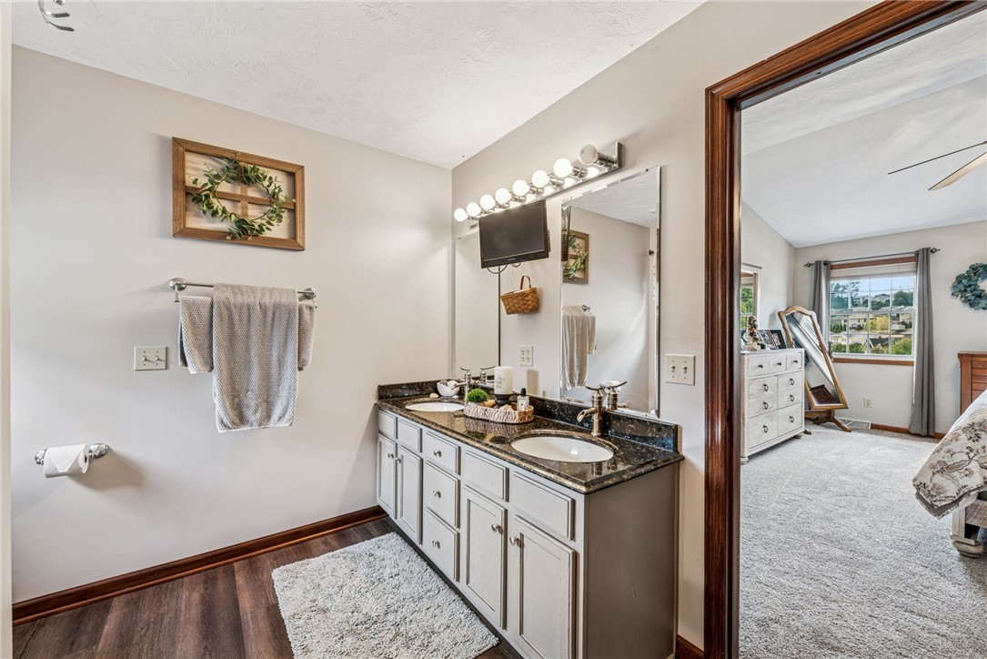 1525 Jennifer Ct