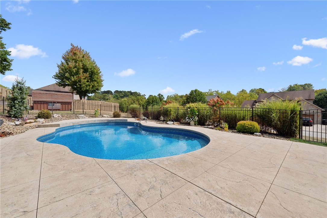 1525 Jennifer Ct