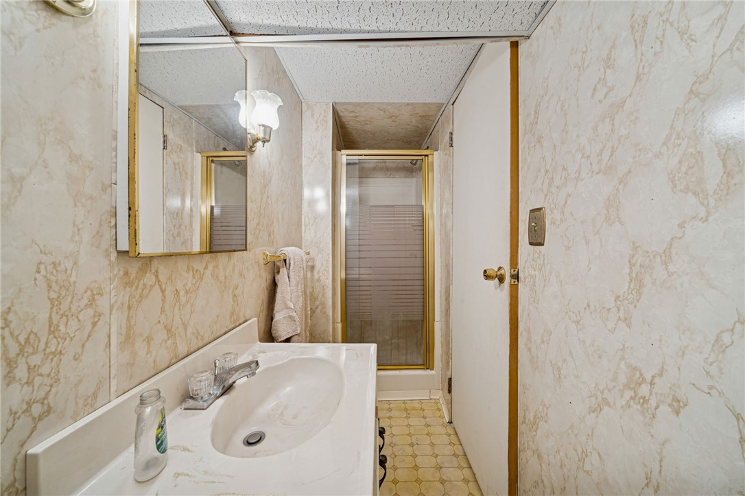 13723 Ormsby
