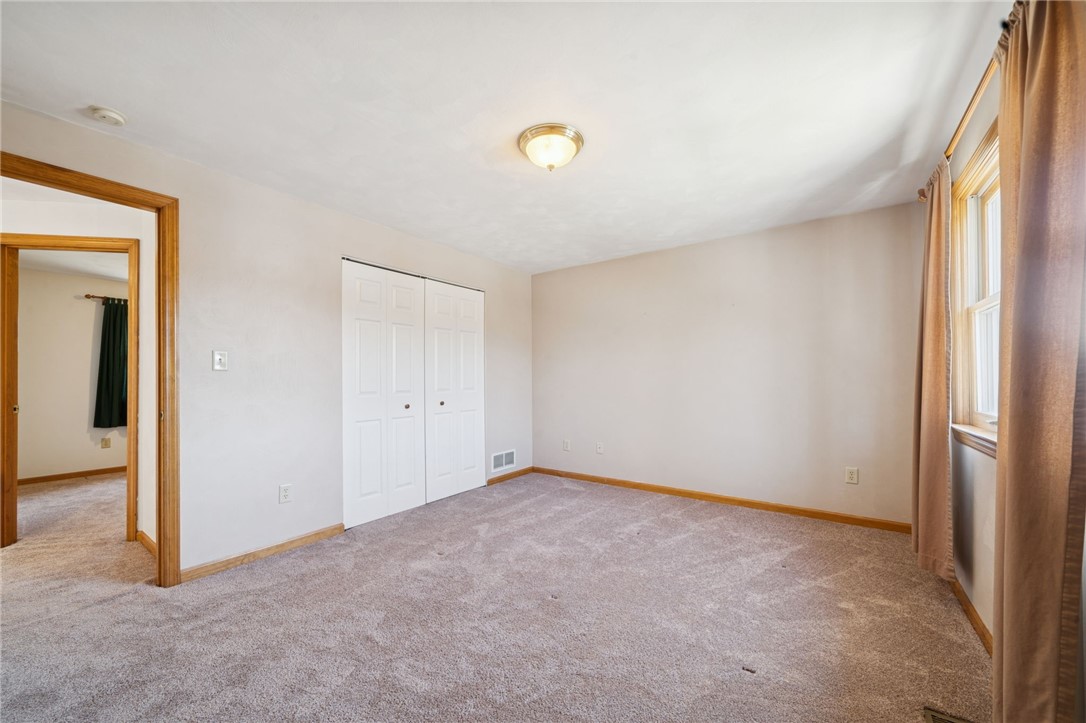 1051 Finchley Rd