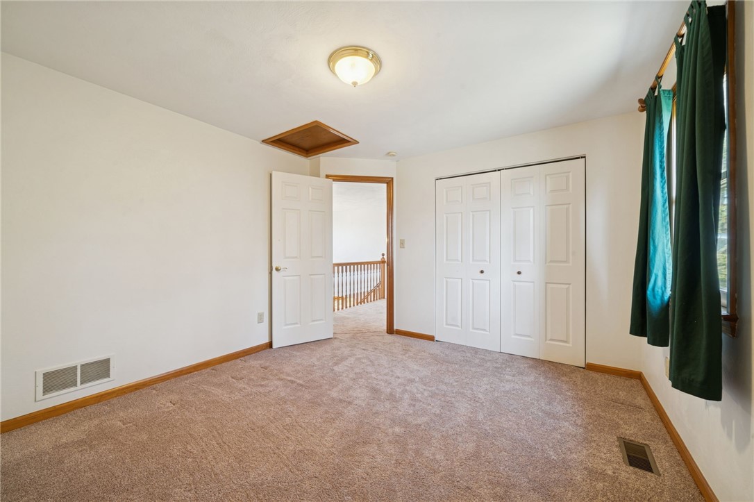 1051 Finchley Rd