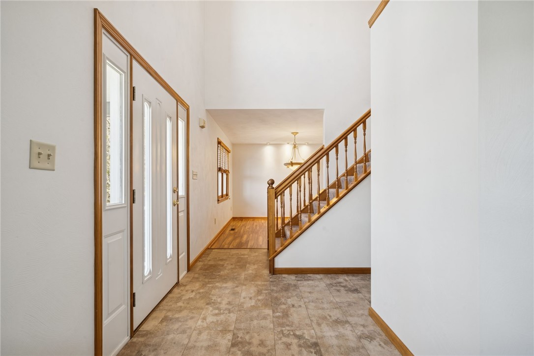 1051 Finchley Rd