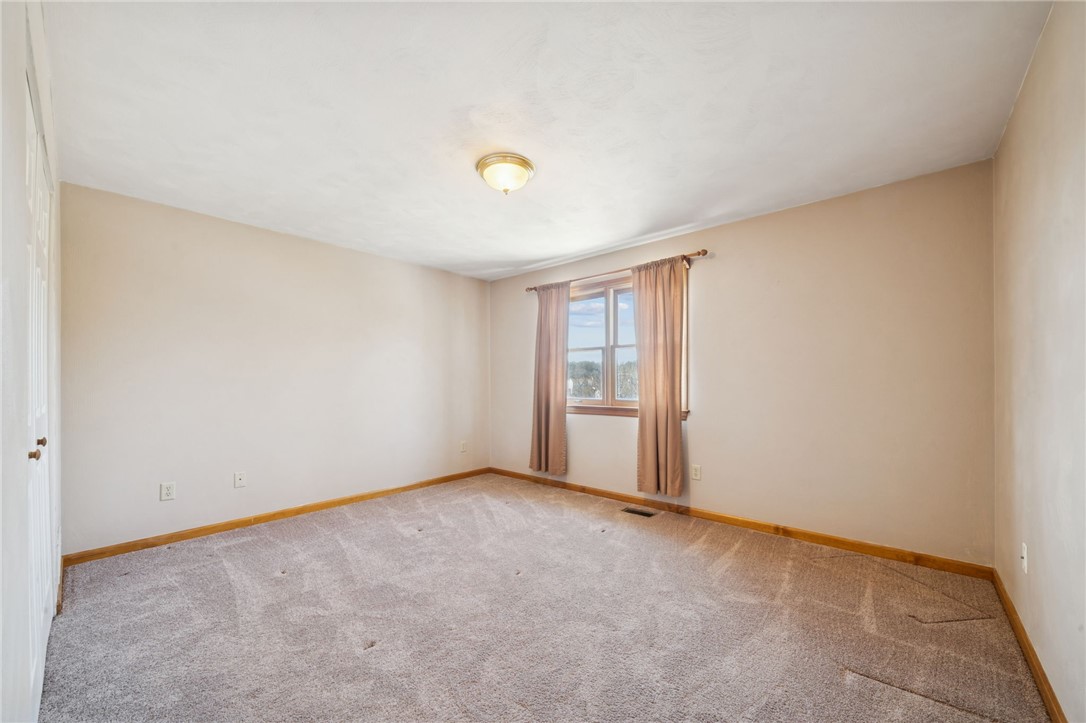 1051 Finchley Rd