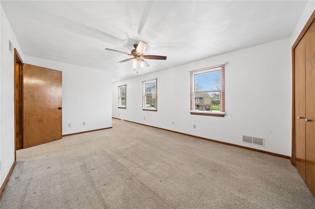55 Regola Dr