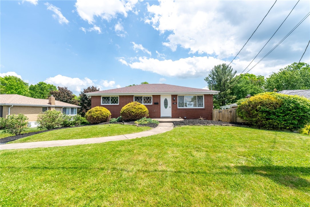 1361 Marcia Dr
