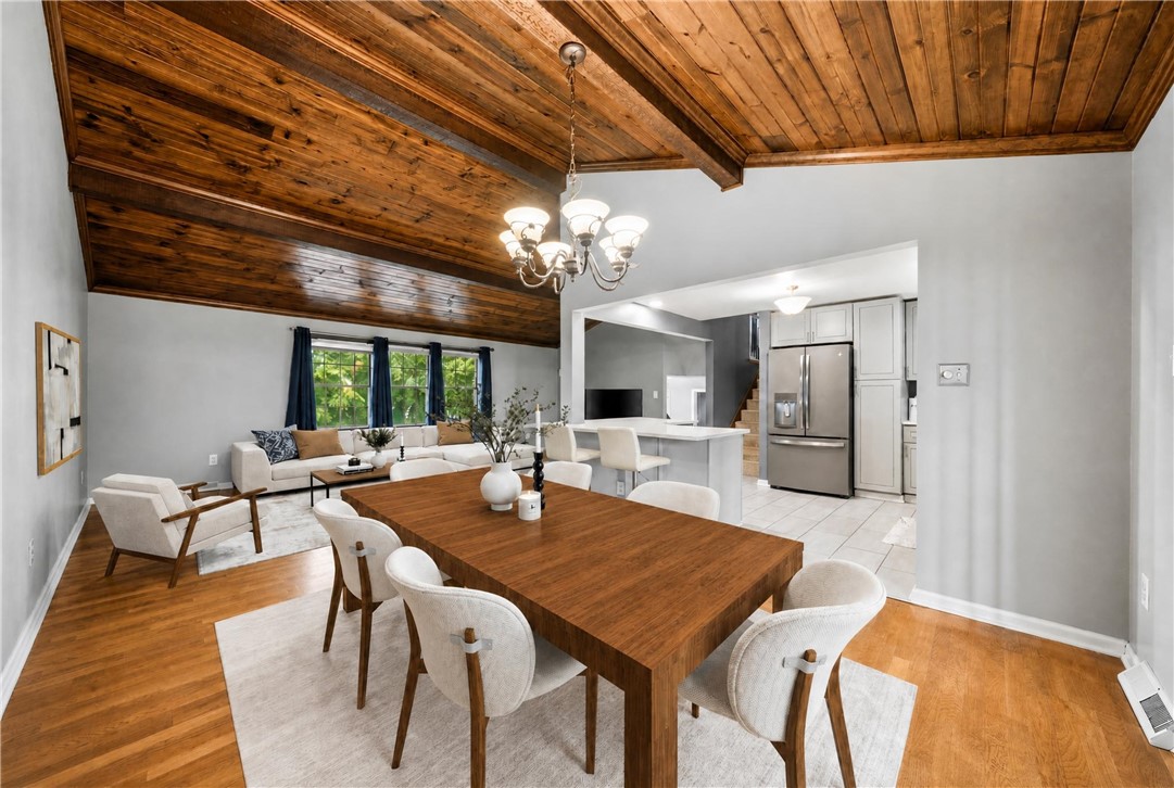 4044 Briarwood Dr