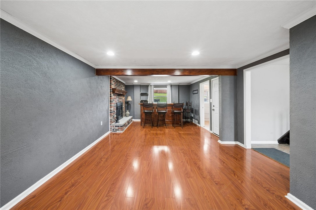 4044 Briarwood Dr