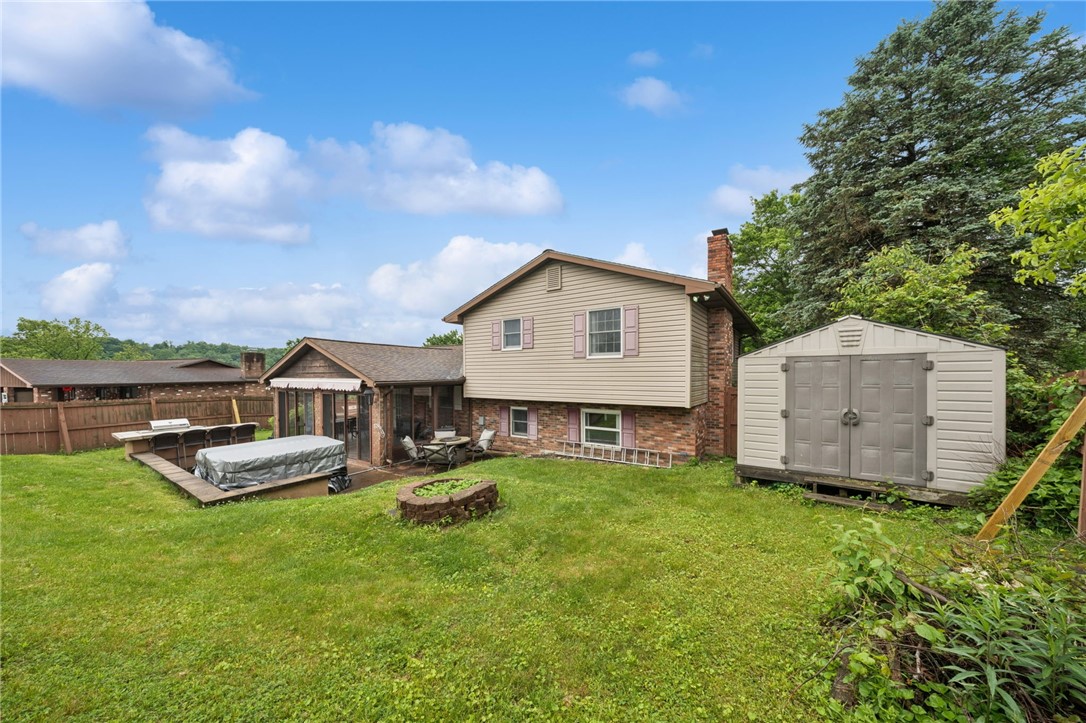 4044 Briarwood Dr