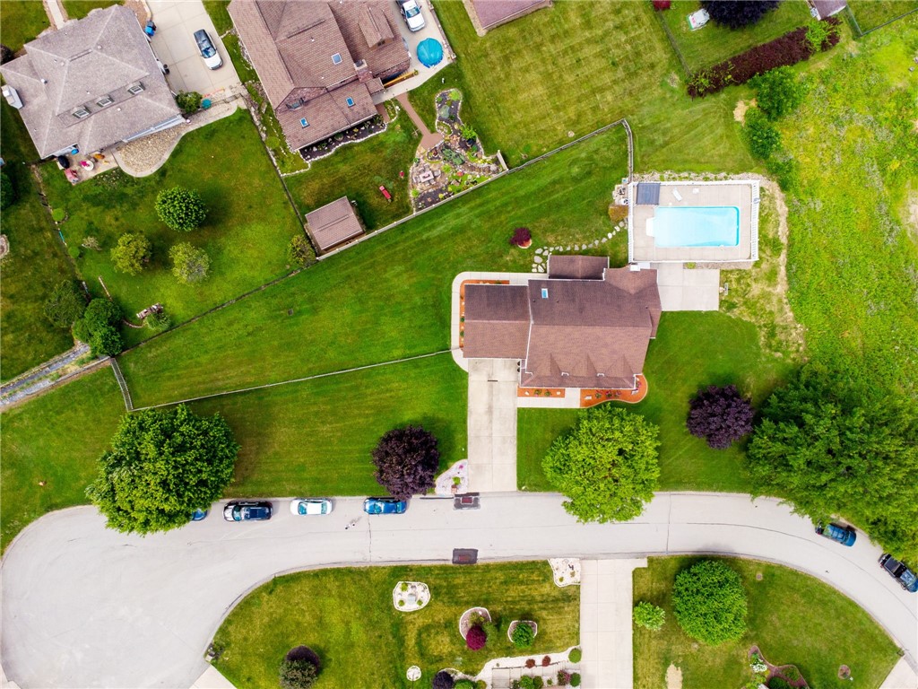 9331 Pembroke Cir