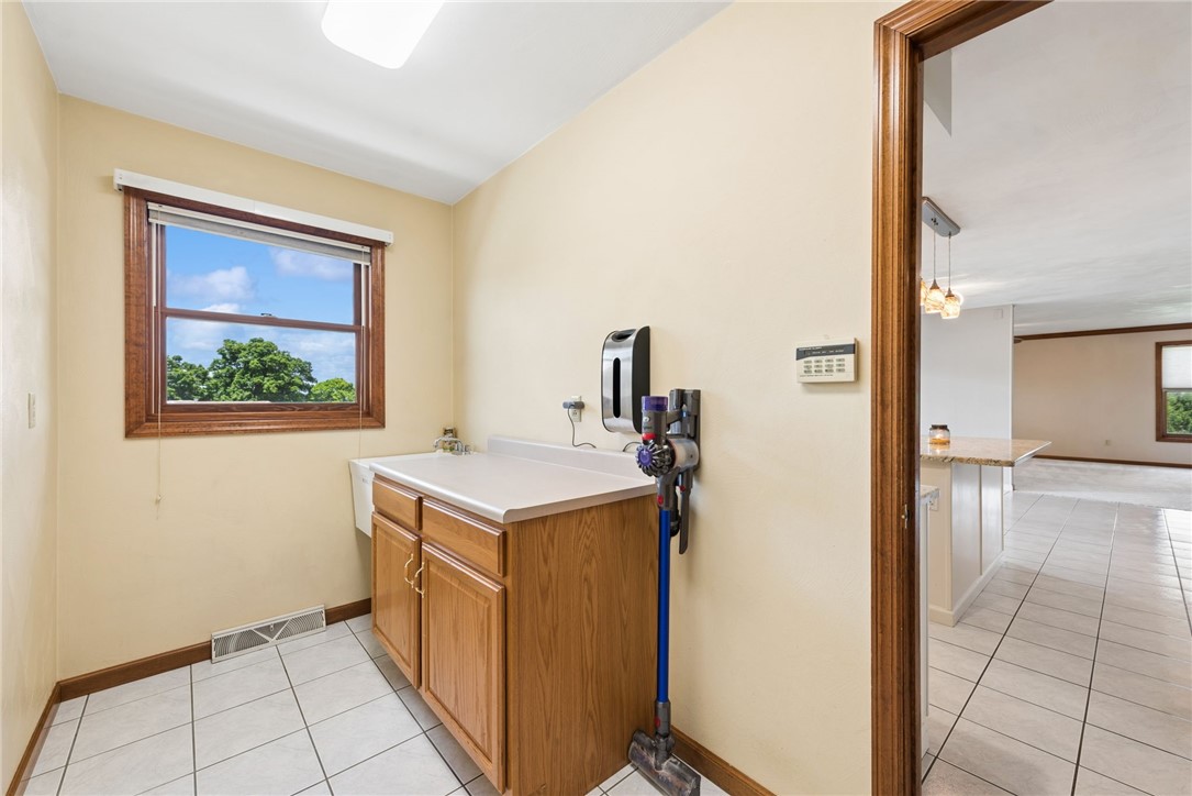 9331 Pembroke Cir