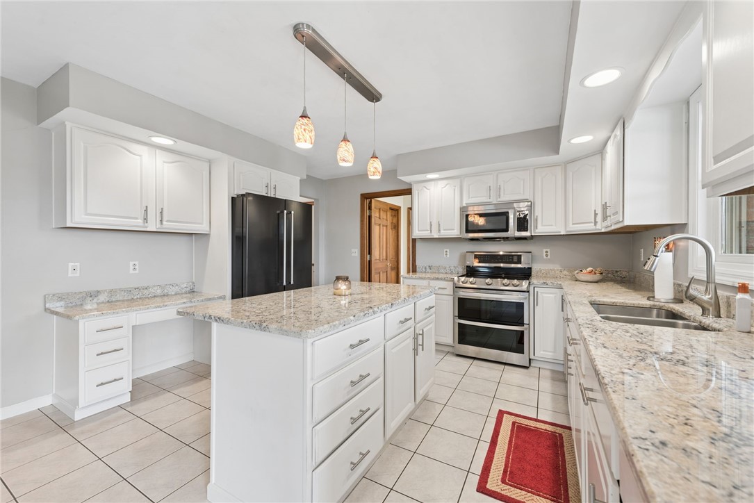 9331 Pembroke Cir