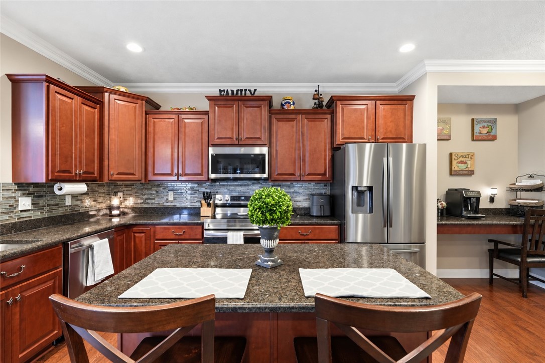 11623 Salerno Dr