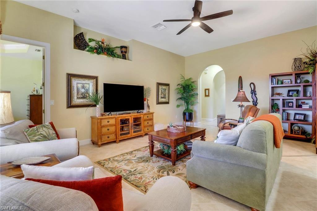 23605 Via Carino LN, BONITA SPRINGS