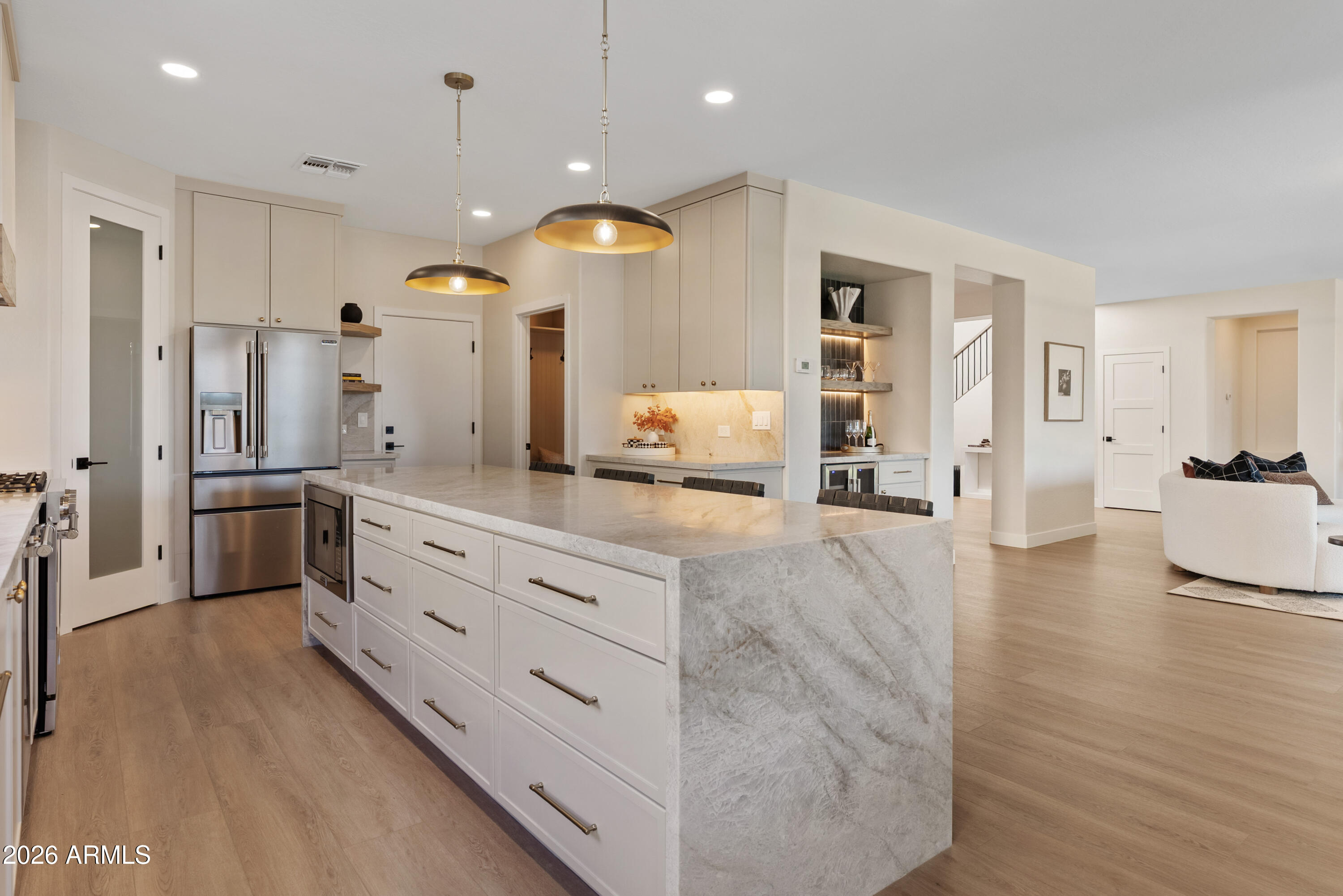 3586 E RIOPELLE Court
