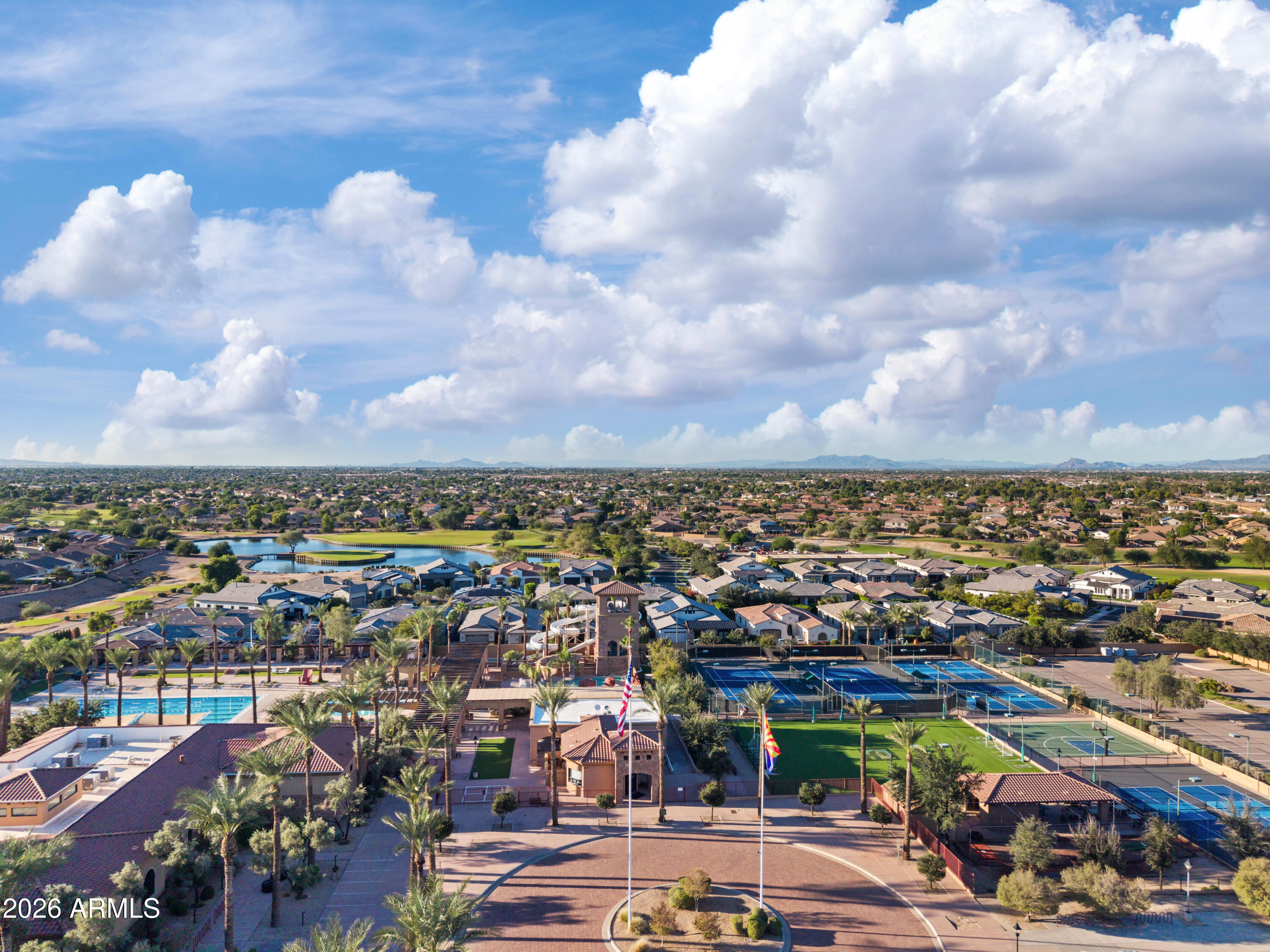 3586 E RIOPELLE Court