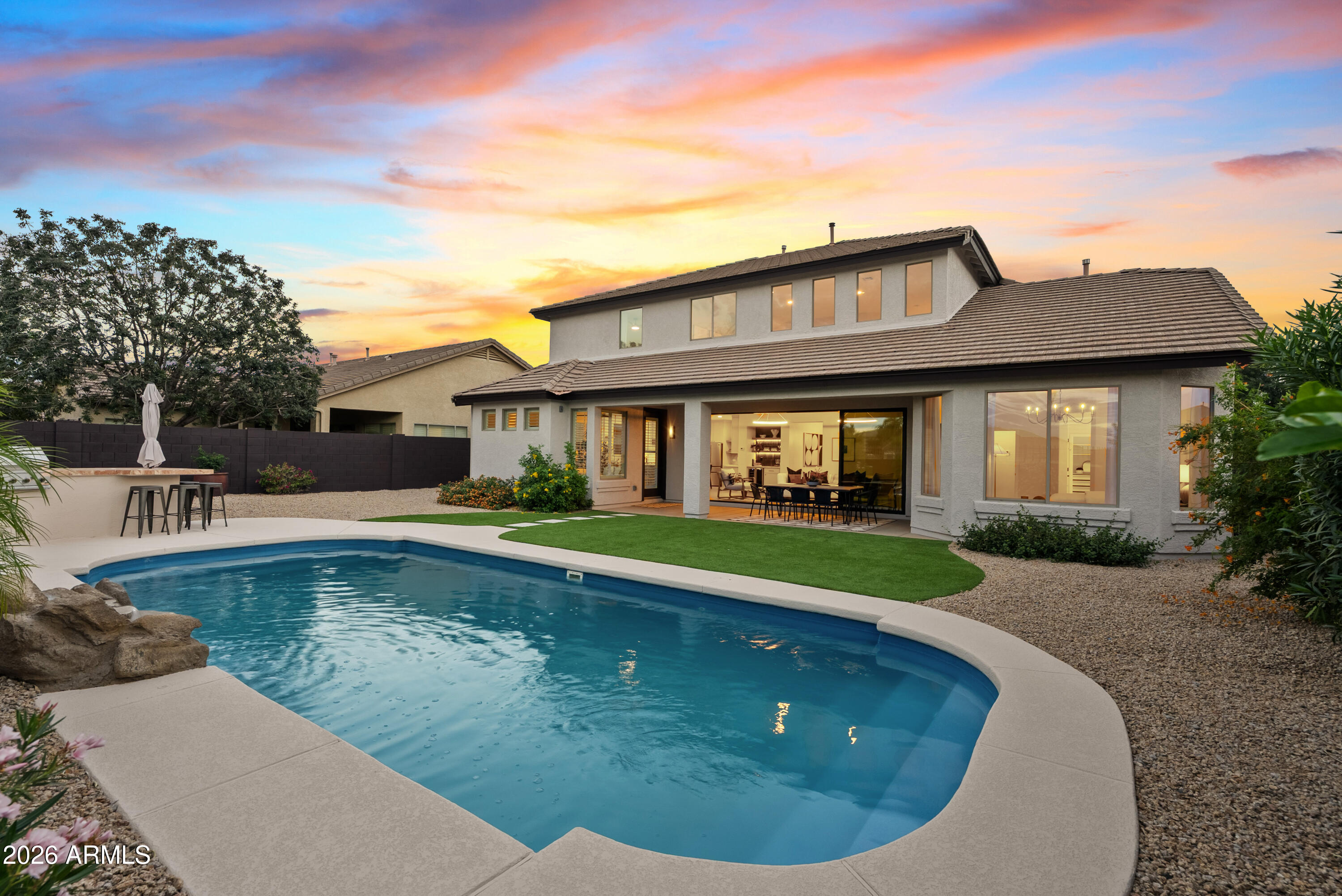 3586 E RIOPELLE Court