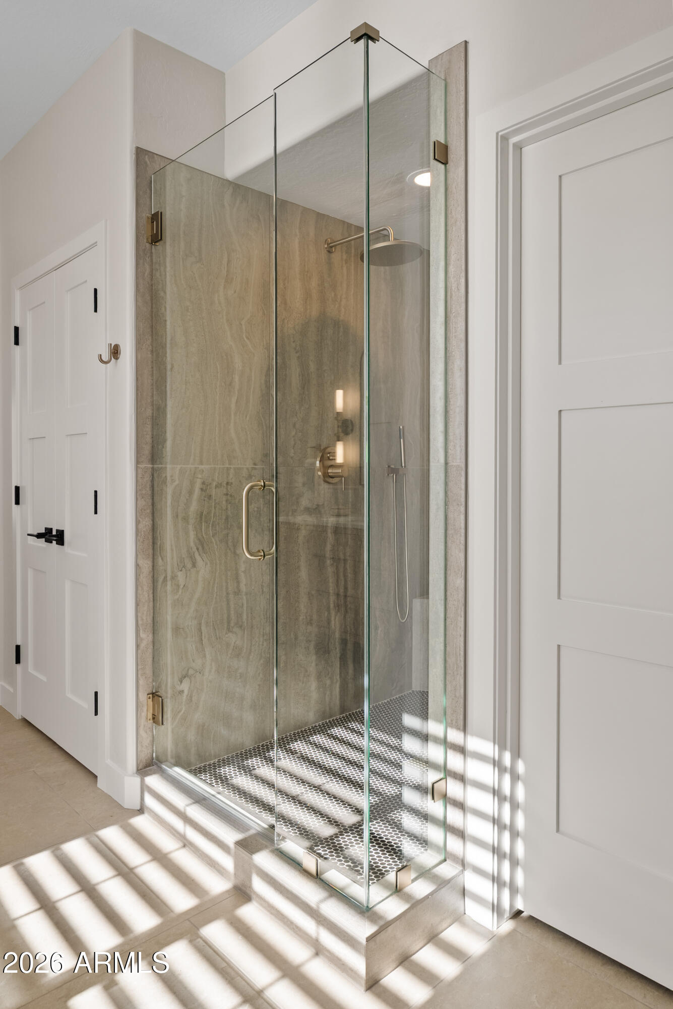3586 E RIOPELLE Court