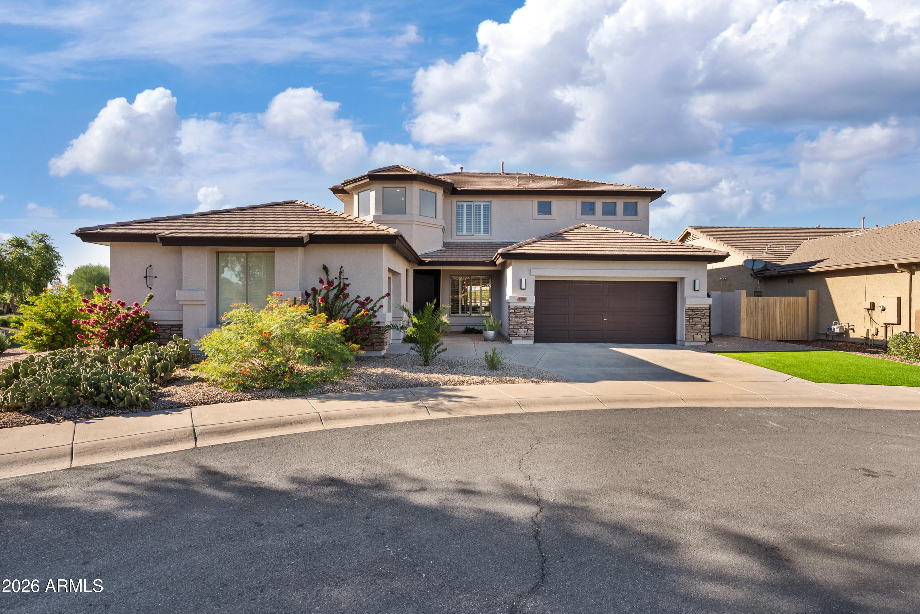 3586 E RIOPELLE Court