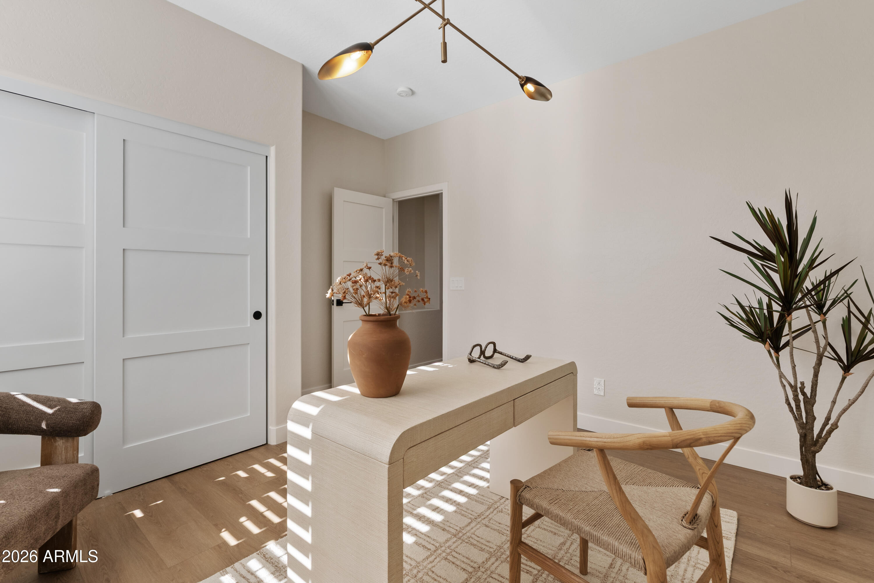 3586 E RIOPELLE Court